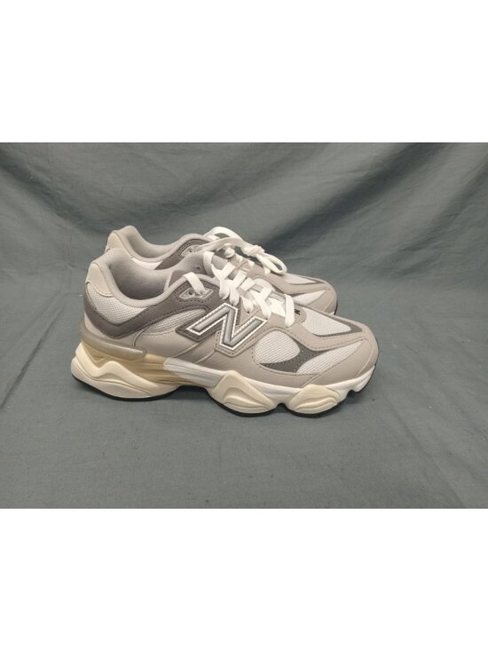 New Balance 9060 Sneakers U9060GRY Grey Men\'s Size 8 NEW NO BOX! main image 4